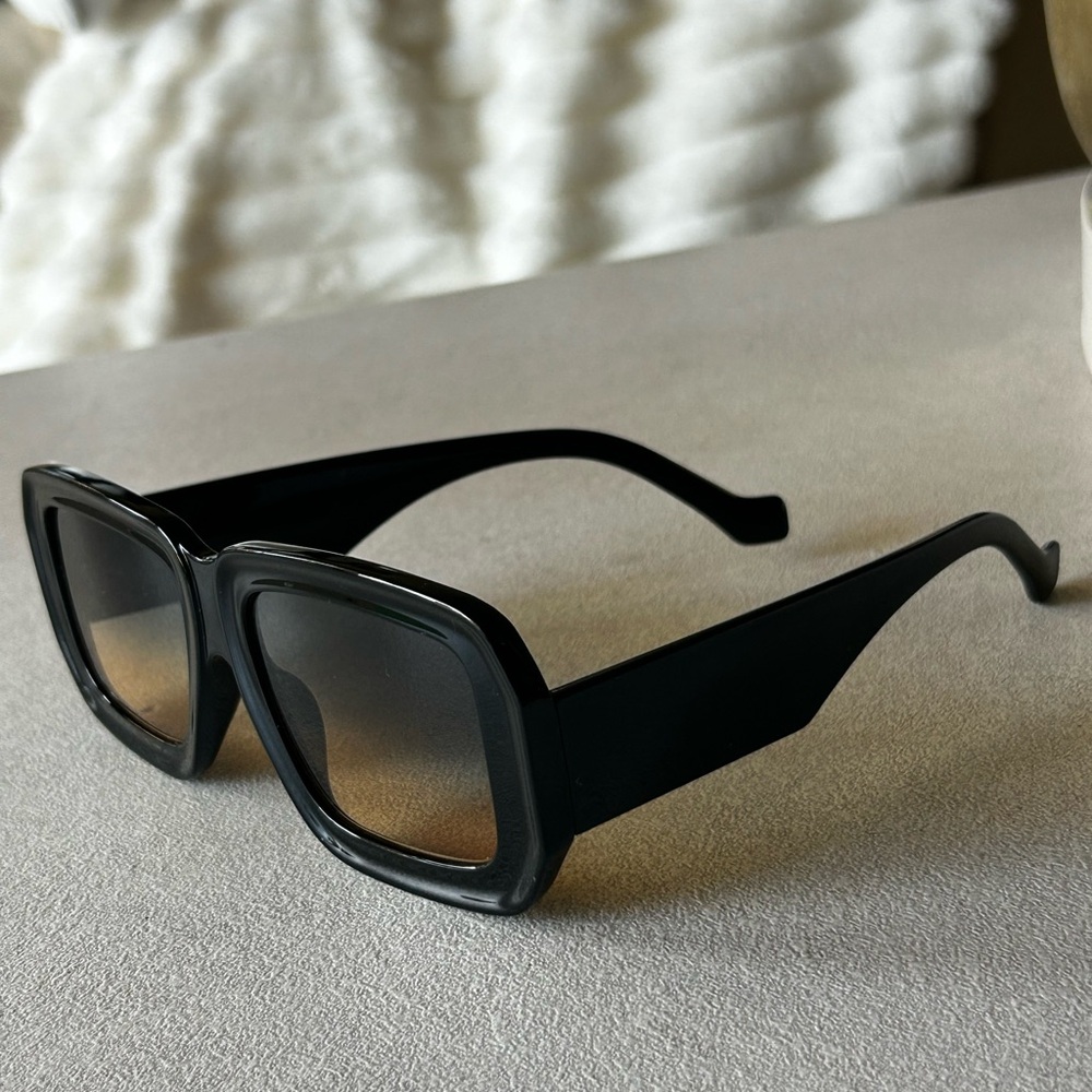 Classy Black Oversized Ombre Sunglasses shaded Dark to Light Lenses NWOT - Picture 11 of 15